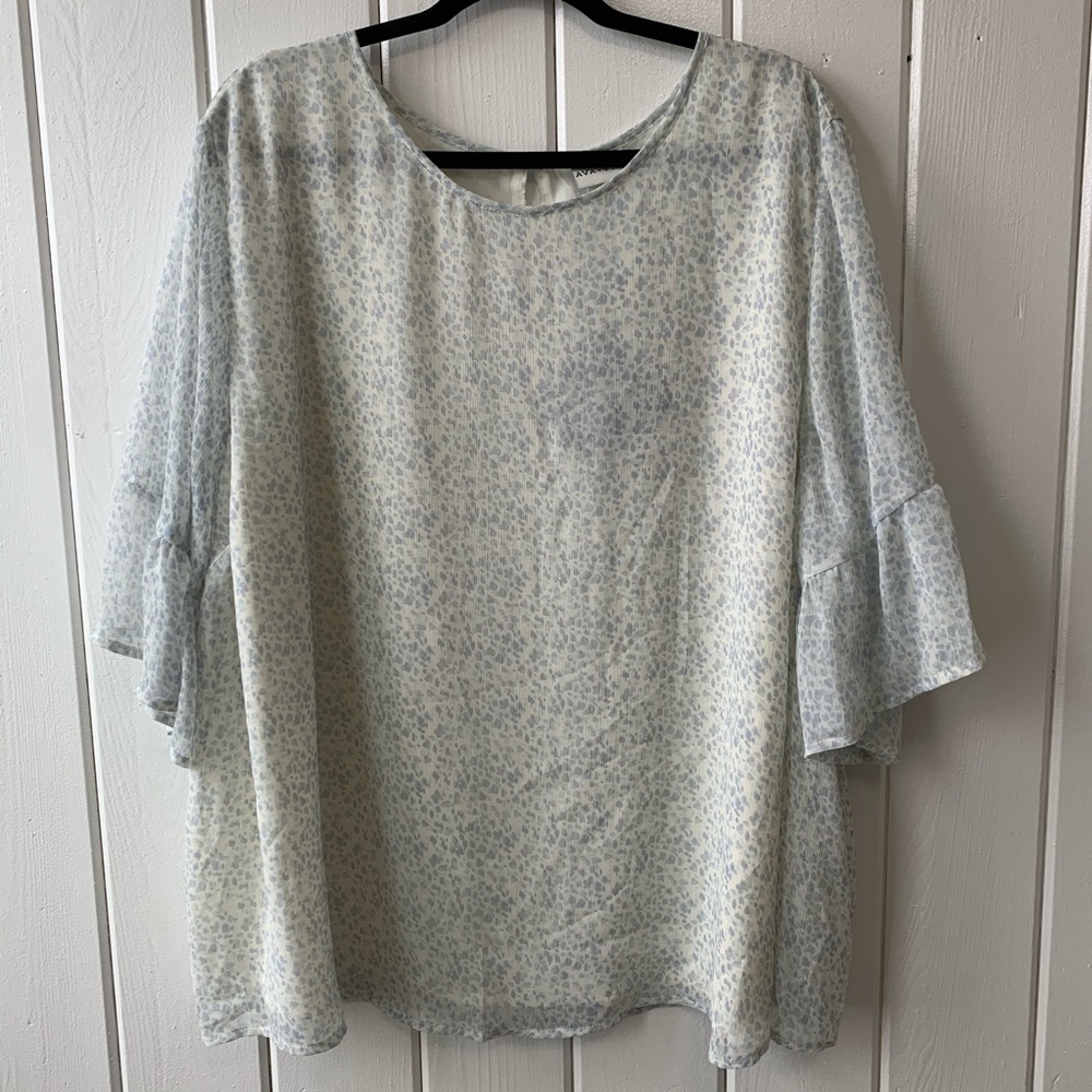 Ava & Viv Top